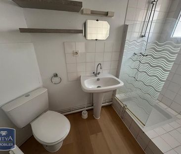 Location Appartement 1 pièce 21m² LAVAL 53000 - Photo 5