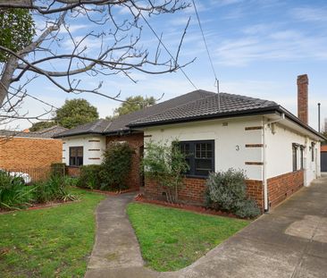3 Brisbane Street, MURRUMBEENA - Photo 5
