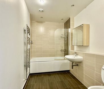 Ross Way, London - Photo 5