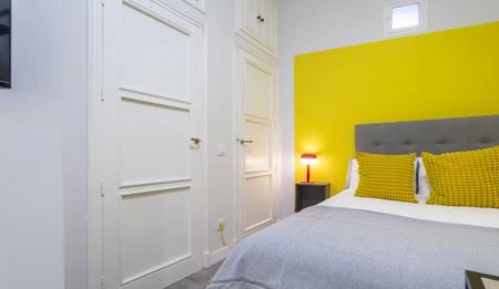 Calle de Santa Cruz de Marcenado, Madrid, Community of Madrid 28015 - Photo 5