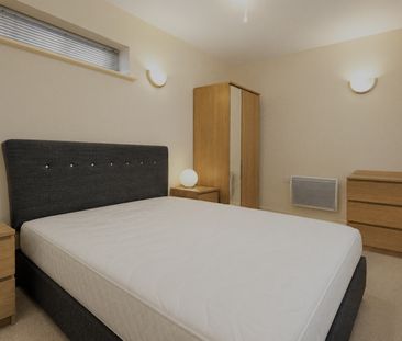 Home, 39 Chapeltown Street, Manchester, M1 2AU - Photo 3