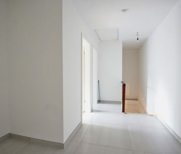 KR-Bismarckviertel! Moderne 3 Zimmer Maisonette-Wohnung mit 2 Balko... - Foto 1