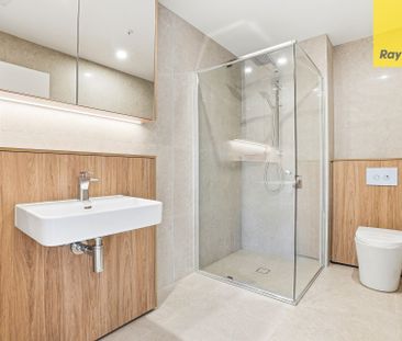 Immaculate One Bedroom Unit - Photo 3