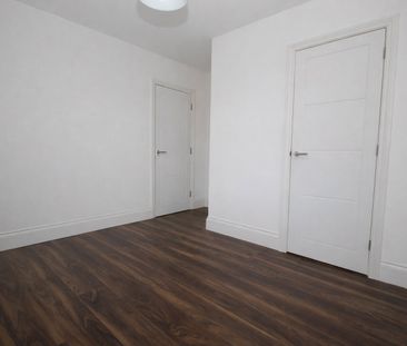 Bensham Lane, Thornton Heath, CR7 7EN - Photo 5