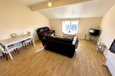 The Crescent, Shrewsbury - Photo 4