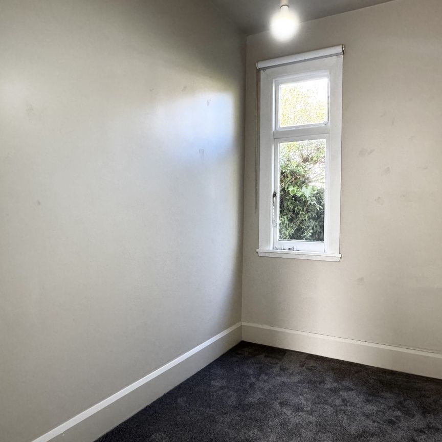 16 Newcastle Street, Phillipstown - Photo 1