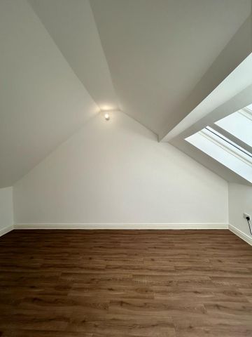 4 bedroom end of terrace house to rent - Photo 3