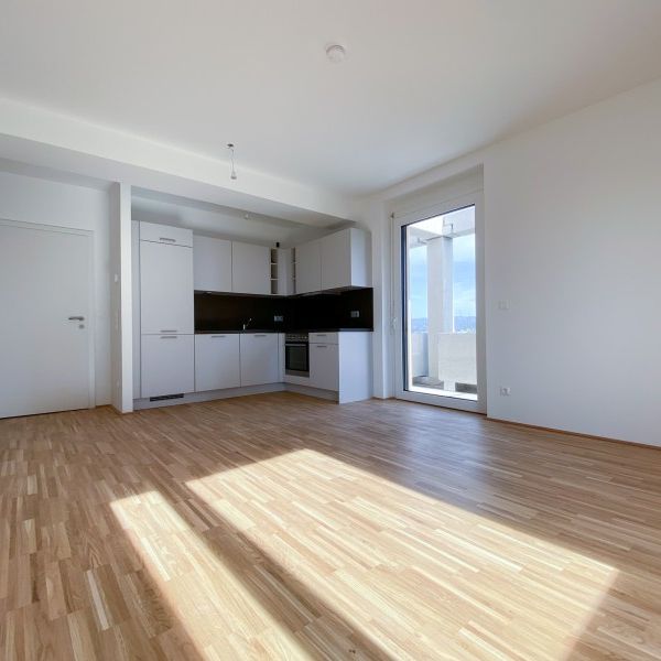 großzügige 2-Zimmer Wohnung mit 9 m² Balkon - Photo 1