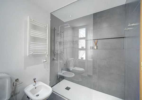 Apartamento T4 em Lisboa