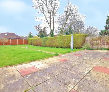 5 bedroom semi-detached house to rent - Photo 6