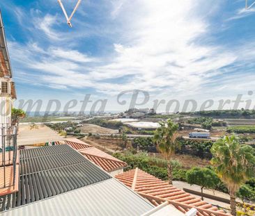 Townhouse in Torrox, Andalucia , Costa del Sol - Photo 4