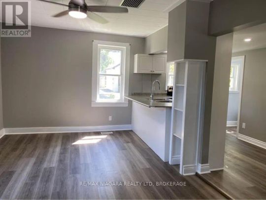 474 LAKESHORE ROAD - Photo 1