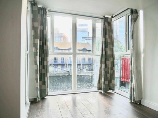 Lancaster Drive （Whole Property） Room A - Photo 1