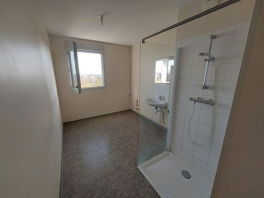 LOCATION APPARTEMENT T3, POITIERS, COURONNERIES - Photo 1