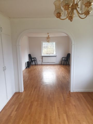 Ringvägen, Stråssa - Foto 2