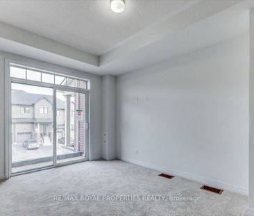 Townhouse For Lease | E8087826 - Photo 6