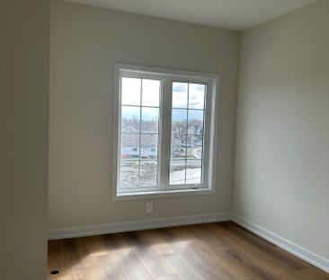 For Lease - 11 Bullata Lane, Richmond Hill, Ontario - Photo 6