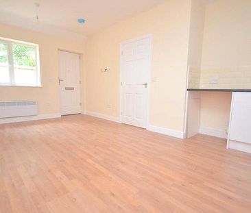 1 bedroom bungalow to rent - Photo 4