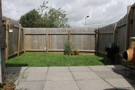 1 bedroom property to rent in Plymouth - Photo 2