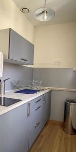 Location Appartement 1 pièce 26m² TROYES 10000 - Photo 3