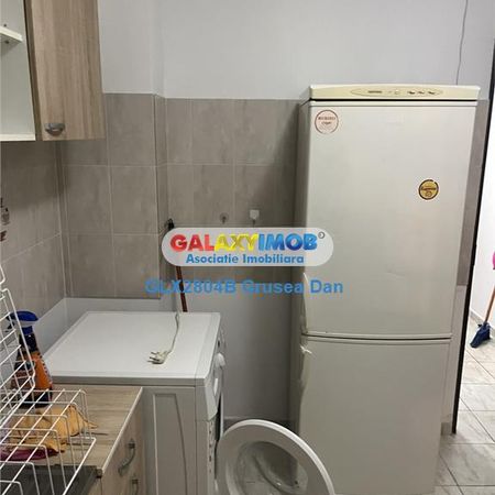 gorjului | garsoniera 41mp | 1986 | metrou - Fotografie 4