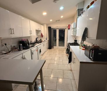 Room in a Shared House, Tiverton Road, B29 - Photo 2