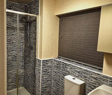 Room in a Shared House, South Parkway, LS14 - Photo 1