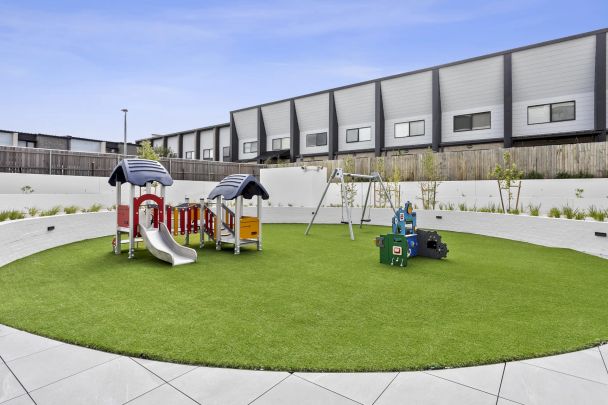 Views over Molonglo Falls - Photo 1