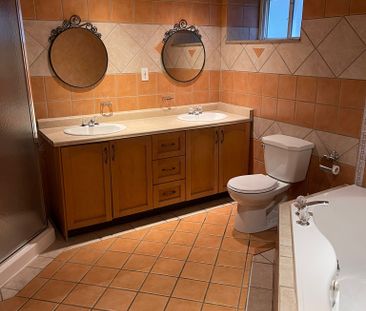 For Lease - 109 Carrick Avenue Unit# 2, Hamilton, Ontario - Photo 6