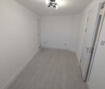 2 bedroom maisonette to rent - Photo 5