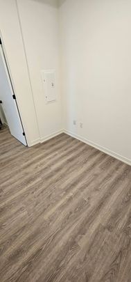 For Lease - 8 Interchange Way Unit# 3308, Vaughan, Ontario - Photo 1