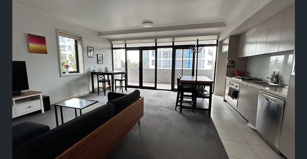 Stylish Fully Furnished 2-Bedroom Apartment in the Heart of Rhodes - Photo 1