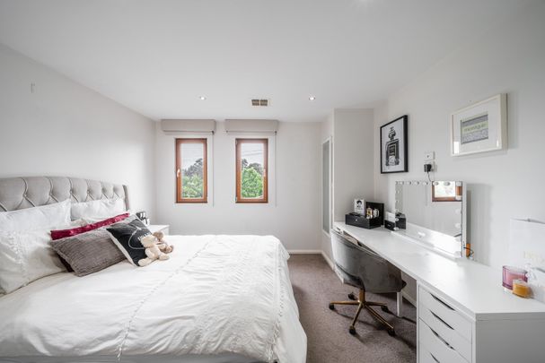 9A Charles Street, Ascot Vale VIC 3032 - Photo 1