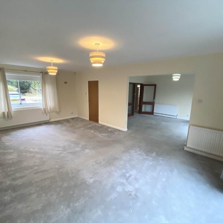 4 bedroom house to rent - Photo 1