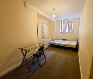 2 bedroom flat to rent - Photo 6