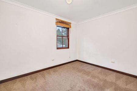 Unit 1/242a St Johns Road, - Photo 2