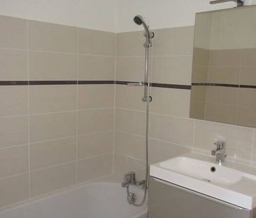 Location appartement t1 bis 2 pièces 33 m² à Rodez (12000) - Photo 2
