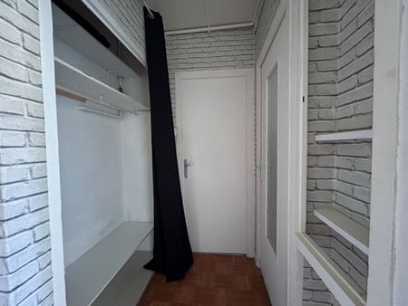 Appartement À Louer 2 Pièces , 38 M² - Photo 3