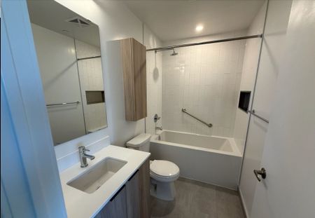 For Lease - 2485 Eglinton Avenue Unit# 1020, Mississauga, Ontario - Photo 4