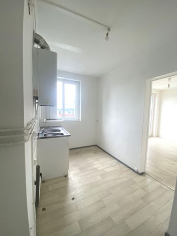 - MOURENX - CENTRE VILLE - APPARTEMENT T4 de 86 m2 - TRAVERSANT - - Photo 4