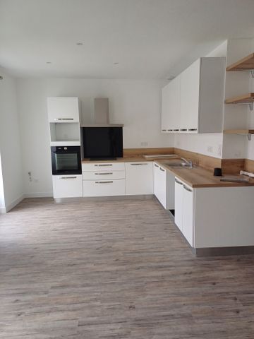 Location Appartement 3 pièces 59m² VICHY 03200 - Photo 3