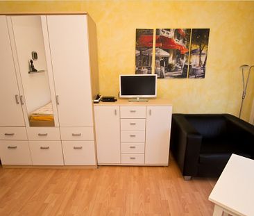 1 Zimmer in Düsseldorf - Foto 2