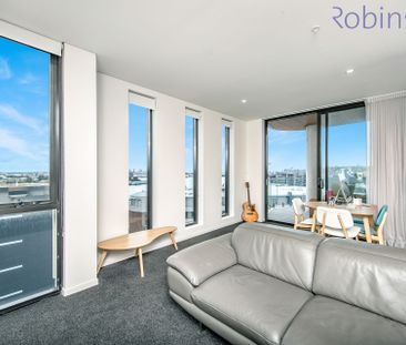 Modern, air-conditioned, wow views, and with parking for two vehicles. - Photo 1