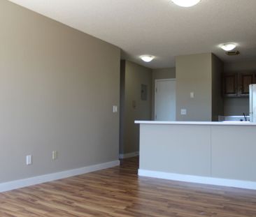 1520 12 Avenue SW, Calgary - Photo 5