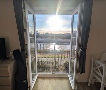 2 bedroom apartment to rent - Photo 6