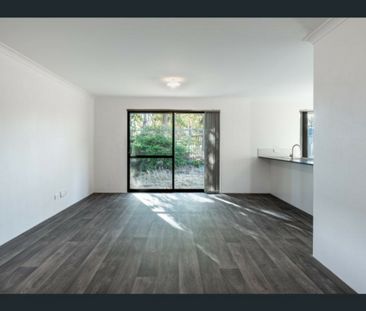 Low-Maintenance Living in a Convenient Location - Photo 2