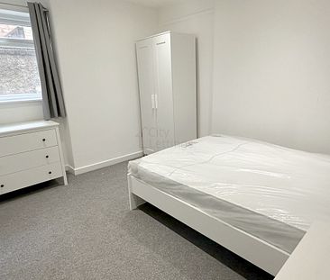 2 Bedroom Ground Floor Flat - Photo 1