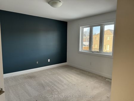 Detached Home For Lease | X7364332 - Photo 2