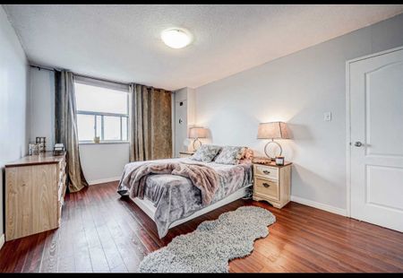 For Lease - 205 Hilda Avenue Unit# 2011, Toronto, Ontario - Photo 2