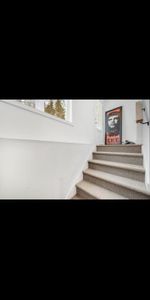 3 1/2 neuf a 2 min du petit village ideale pour couple ou personne seul - Photo 4